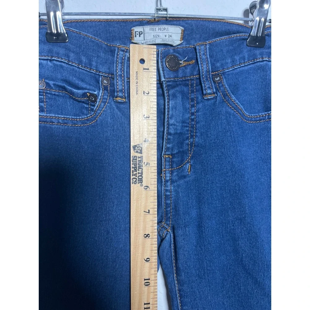 Free People Flare Jeans 24 Blue Womens Boho Retro 70s Mid Rise Slim Fit Denim